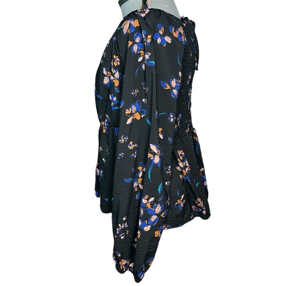 Ava & Viv Women's Top Size 1X Black Peplum Floral Print Long Sleeve Plus - Picture 5 of 9